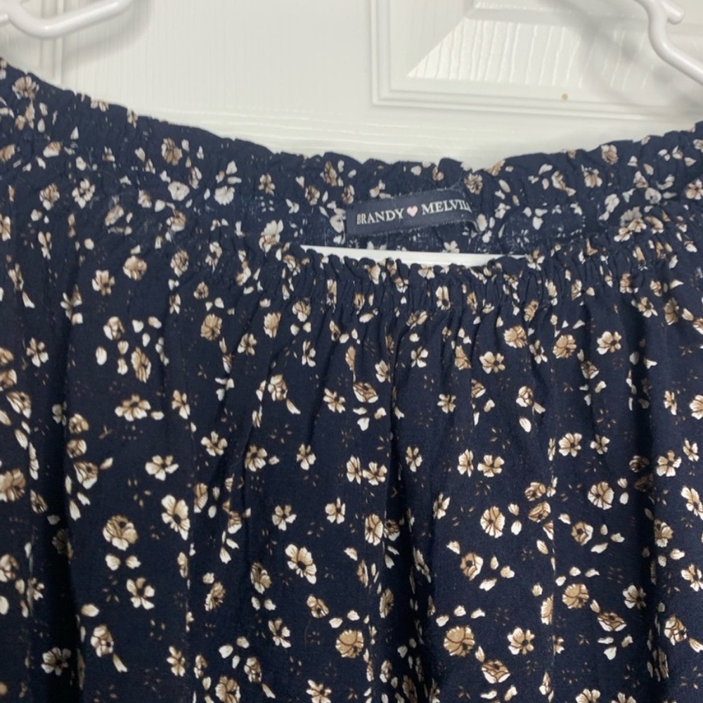 Brandy Melville off the shoulder floral boho top - Picture 2 of 4